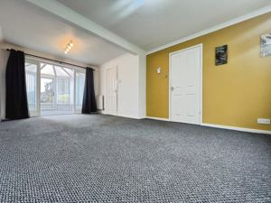 Photo 17- click for photo gallery